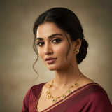 Gold necklace and earrings wear a women